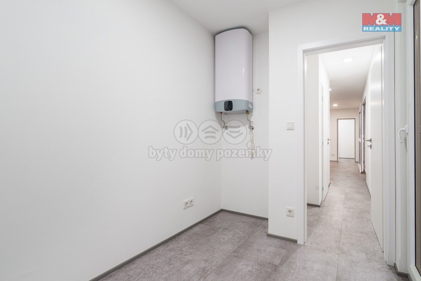 Prodej nemovitosti 30 m² - foto 6
