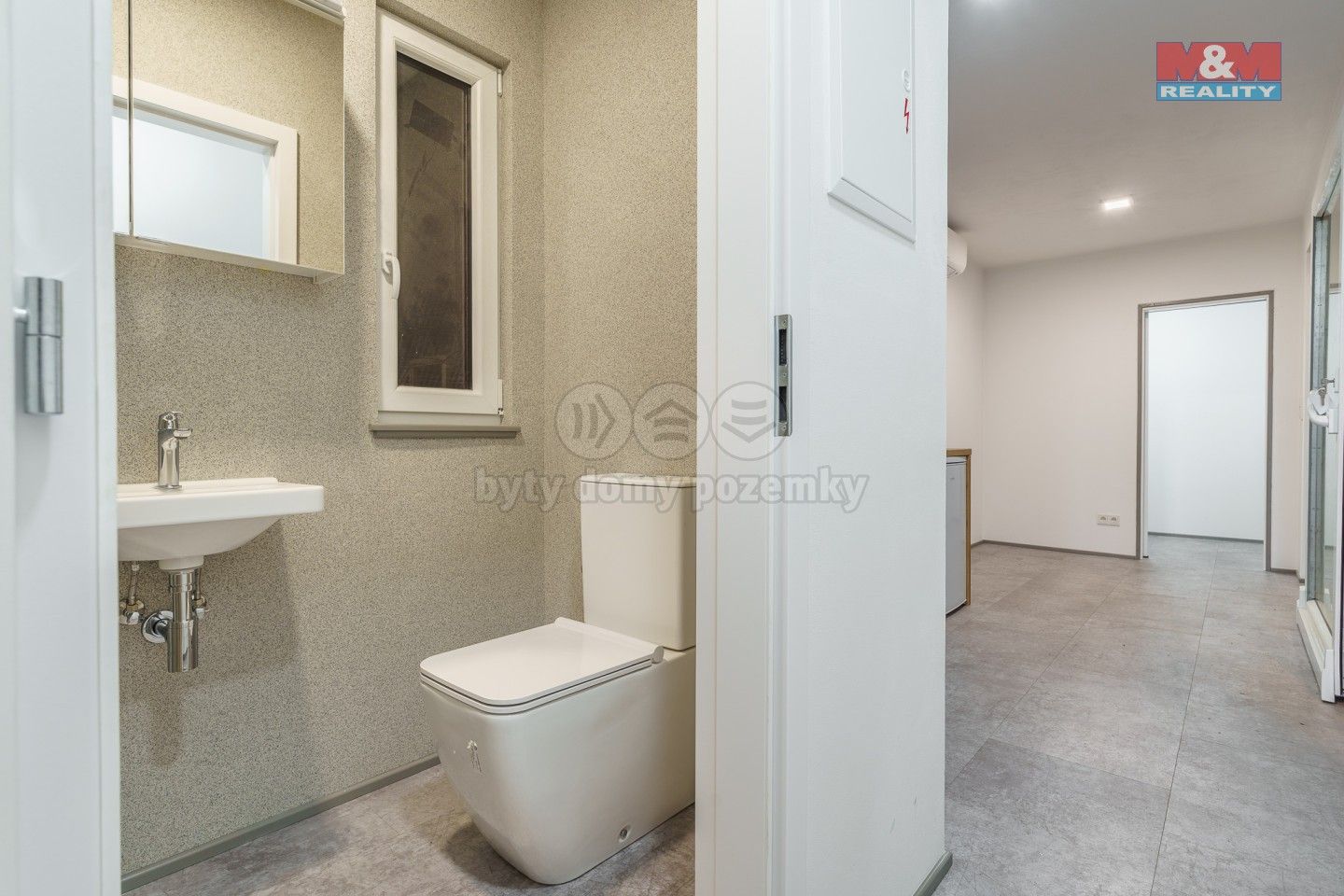 Prodej nemovitosti 30 m² - foto 9