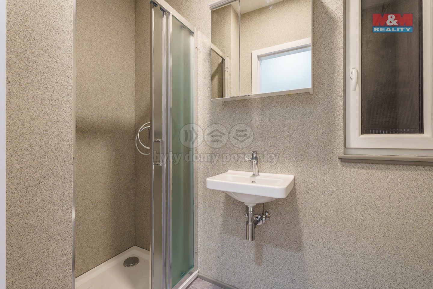 Prodej nemovitosti 30 m² - foto 10