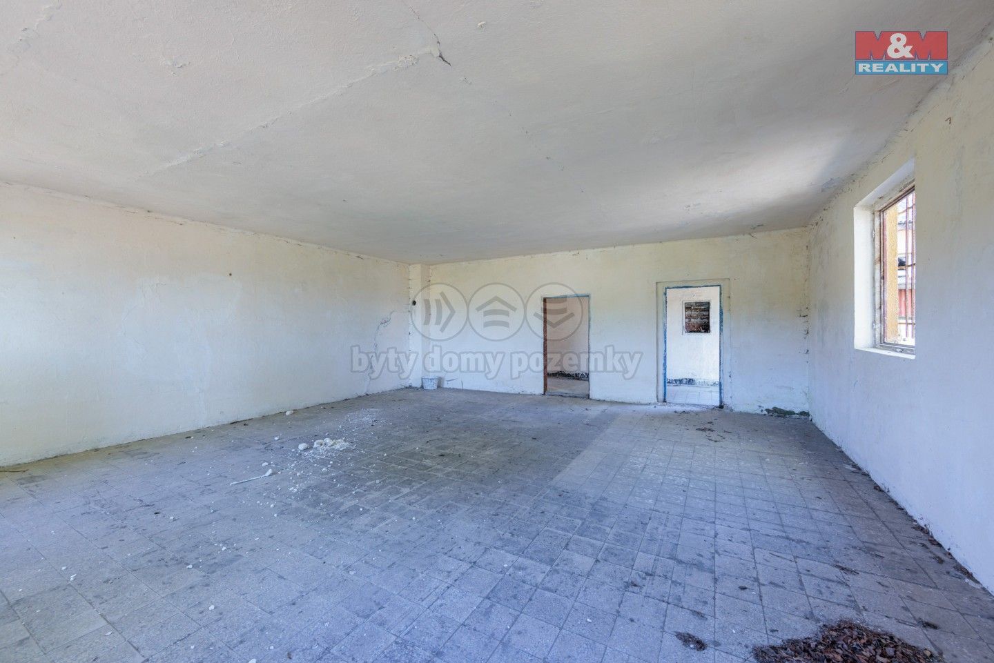Pronájem komerčního prostoru 558 m² - foto 6