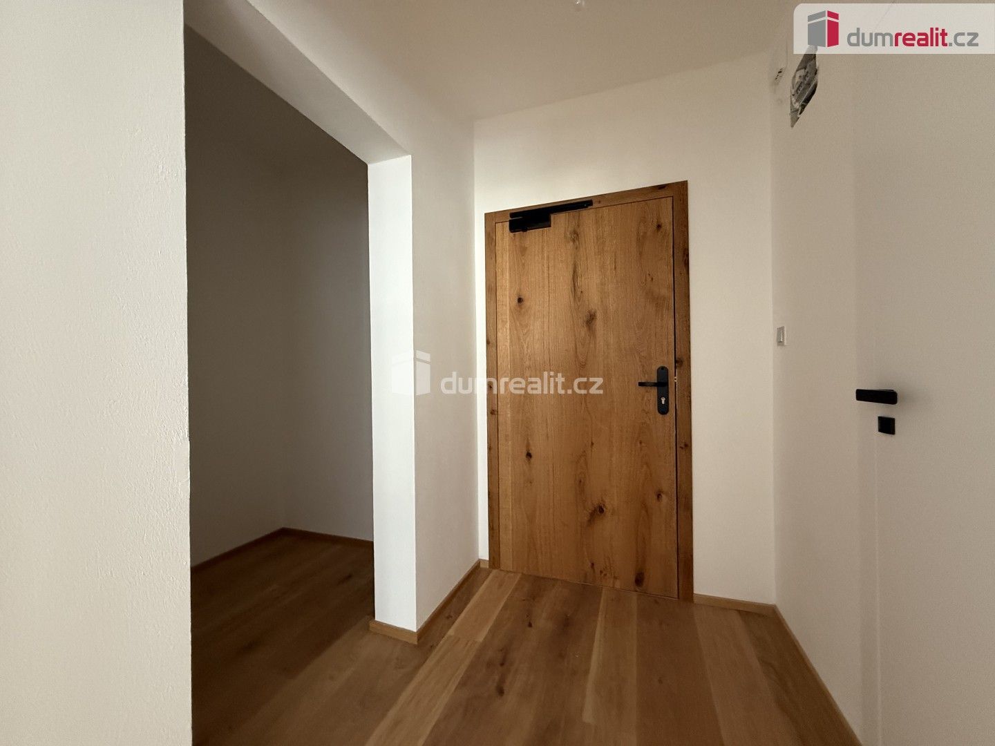 Pronájem bytu 2+1 57 m² - foto 14