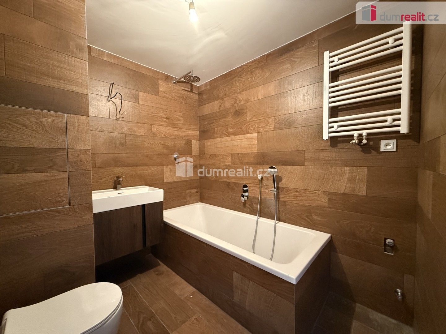 Pronájem bytu 1+1 43 m² - foto 11