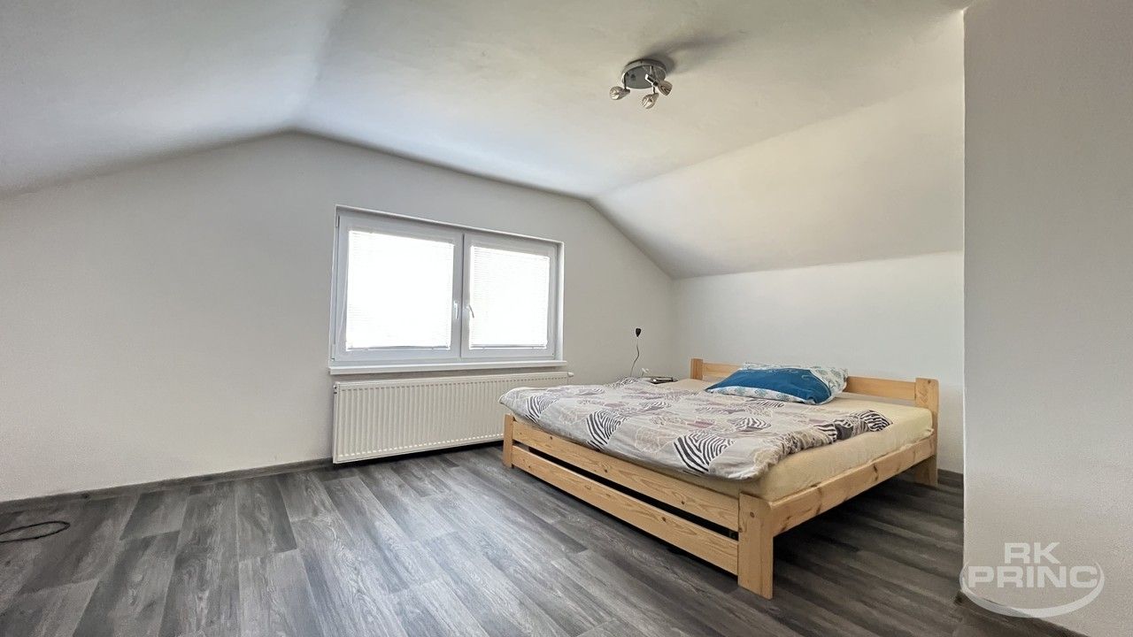 Prodej domu 210 m² - foto 2
