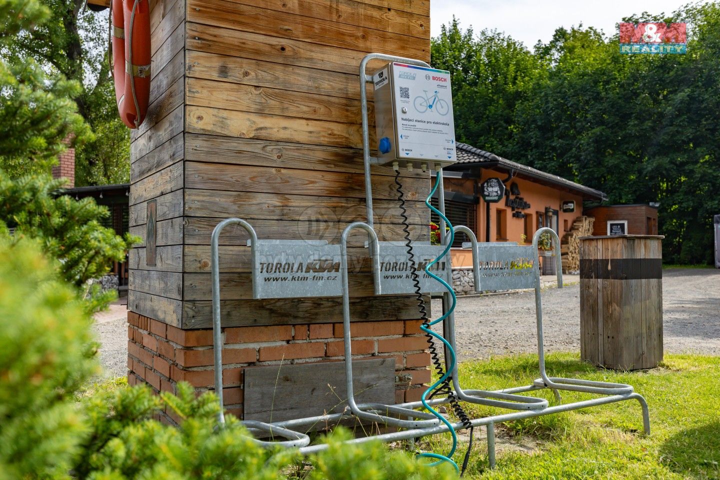 Prodej komerčního prostoru 200 m² - foto 7