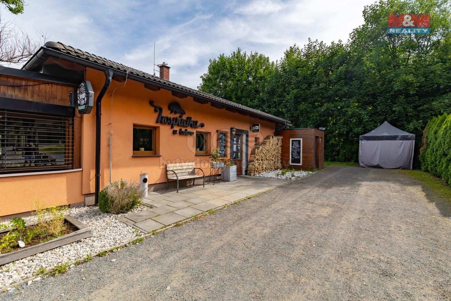 Prodej komerčního prostoru 200 m² - foto 21