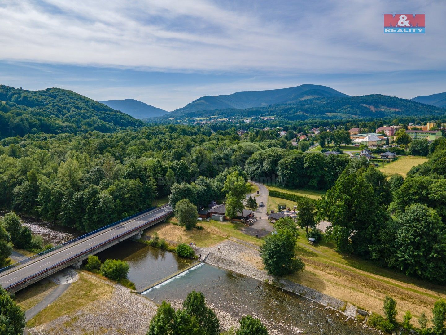 Prodej komerčního prostoru 200 m² - foto 44