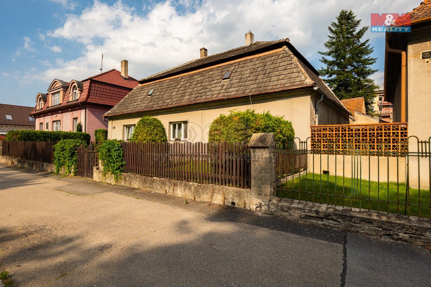 Prodej domu 120 m² - foto 1