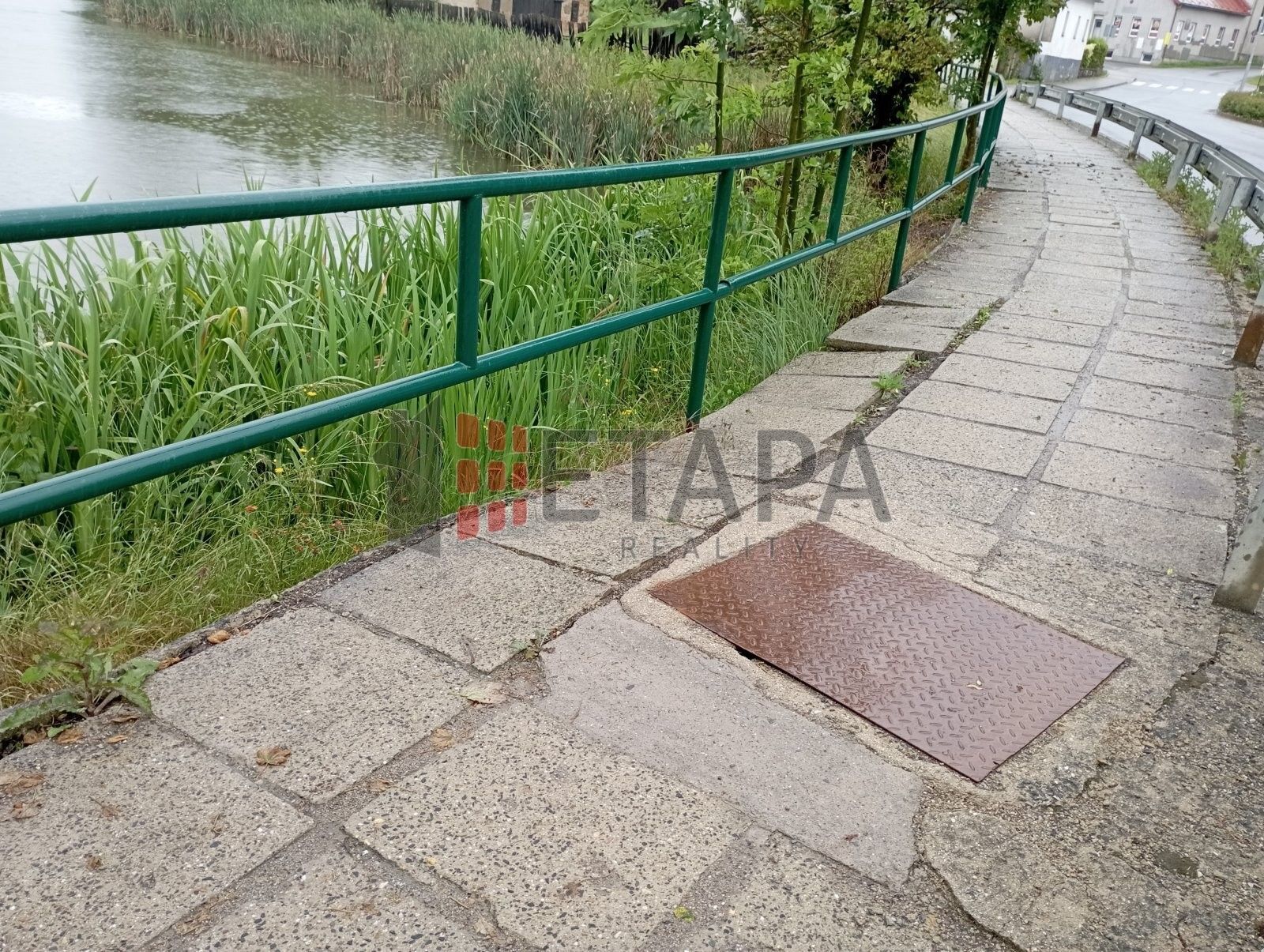 Prodej nemovitosti 241000 m² - foto 16