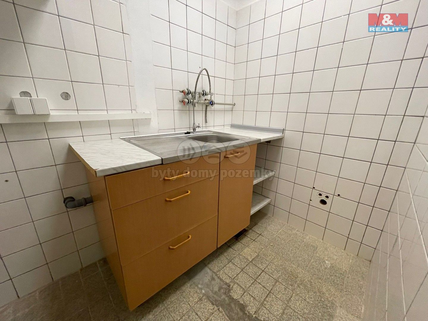 Pronájem komerčního prostoru 106 m² - foto 8