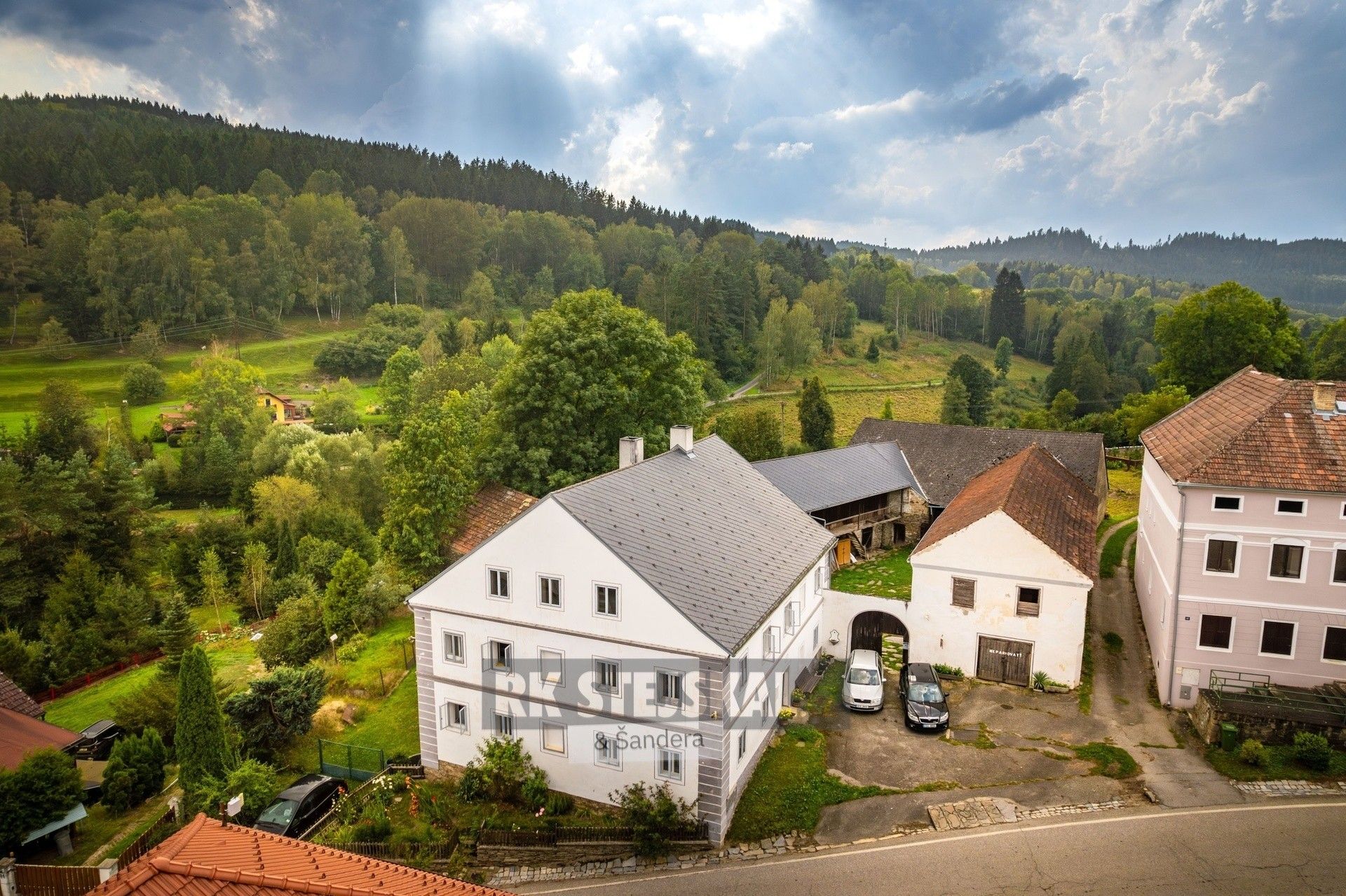 Prodej domu 600 m² - foto 2