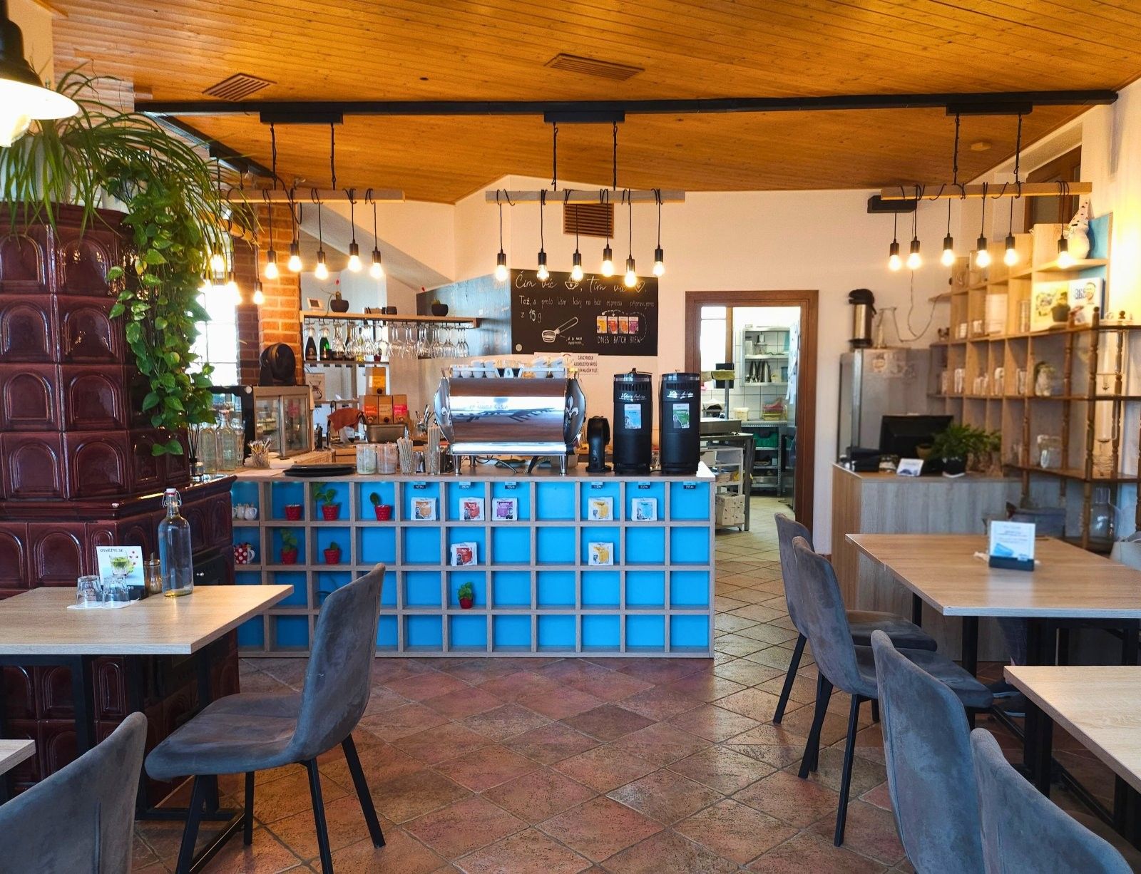 Prodej domu 400 m² - foto 1