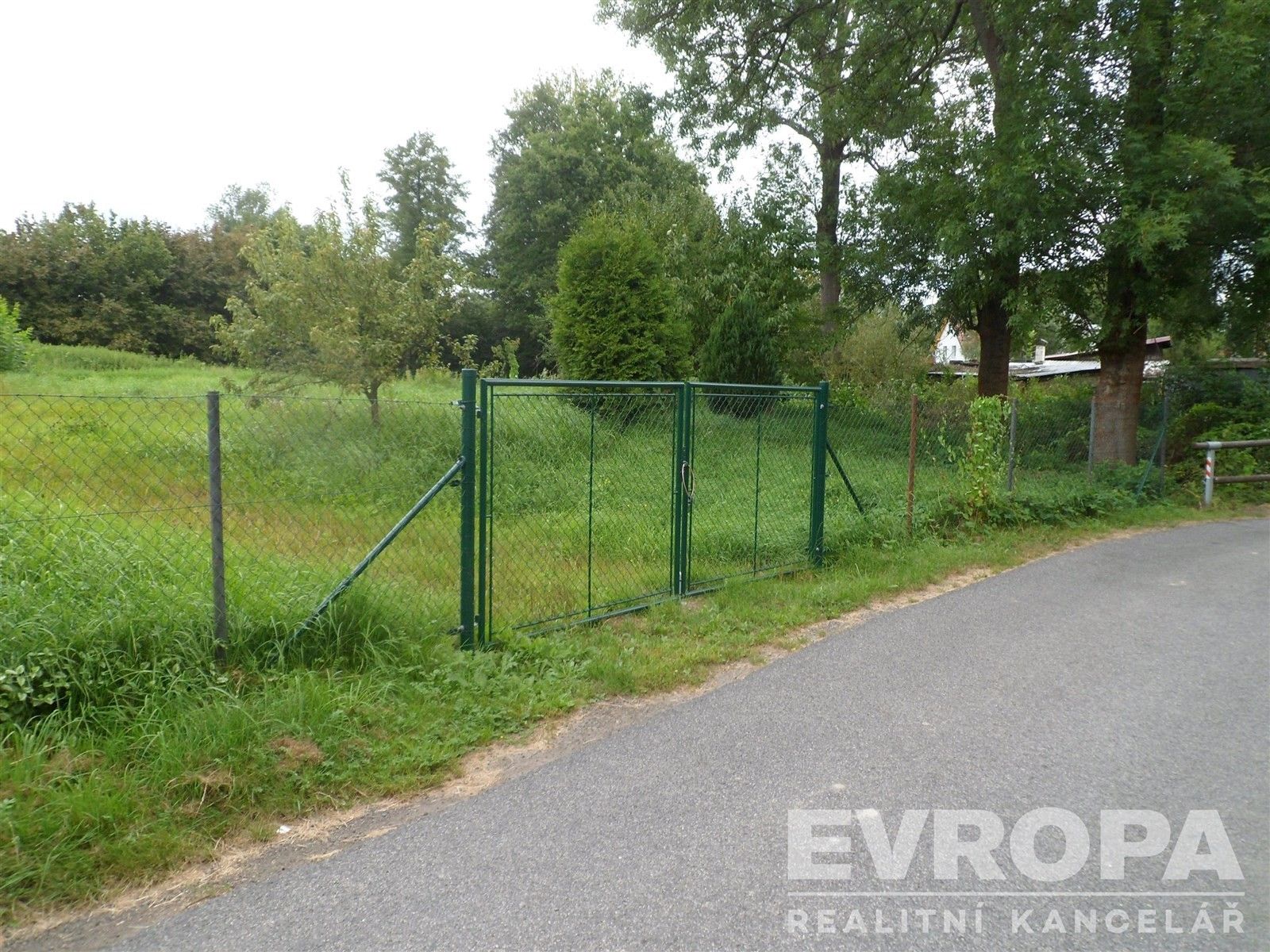 Prodej pozemku 2157 m² - foto 3