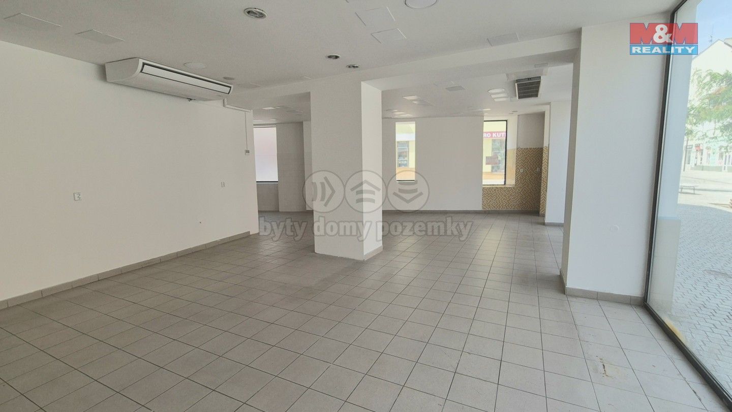 Pronájem komerčního prostoru 121 m² - foto 7