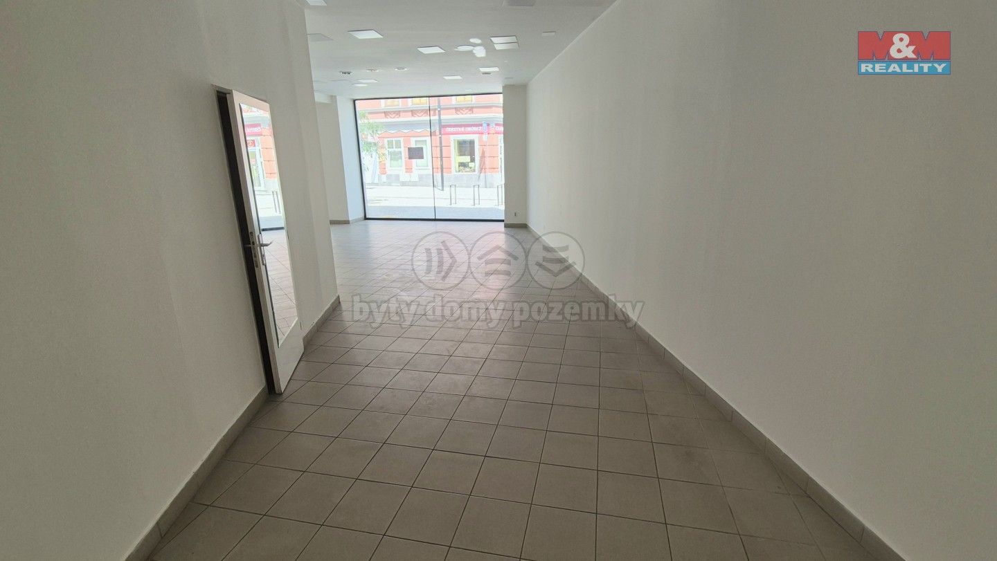 Pronájem komerčního prostoru 121 m² - foto 8