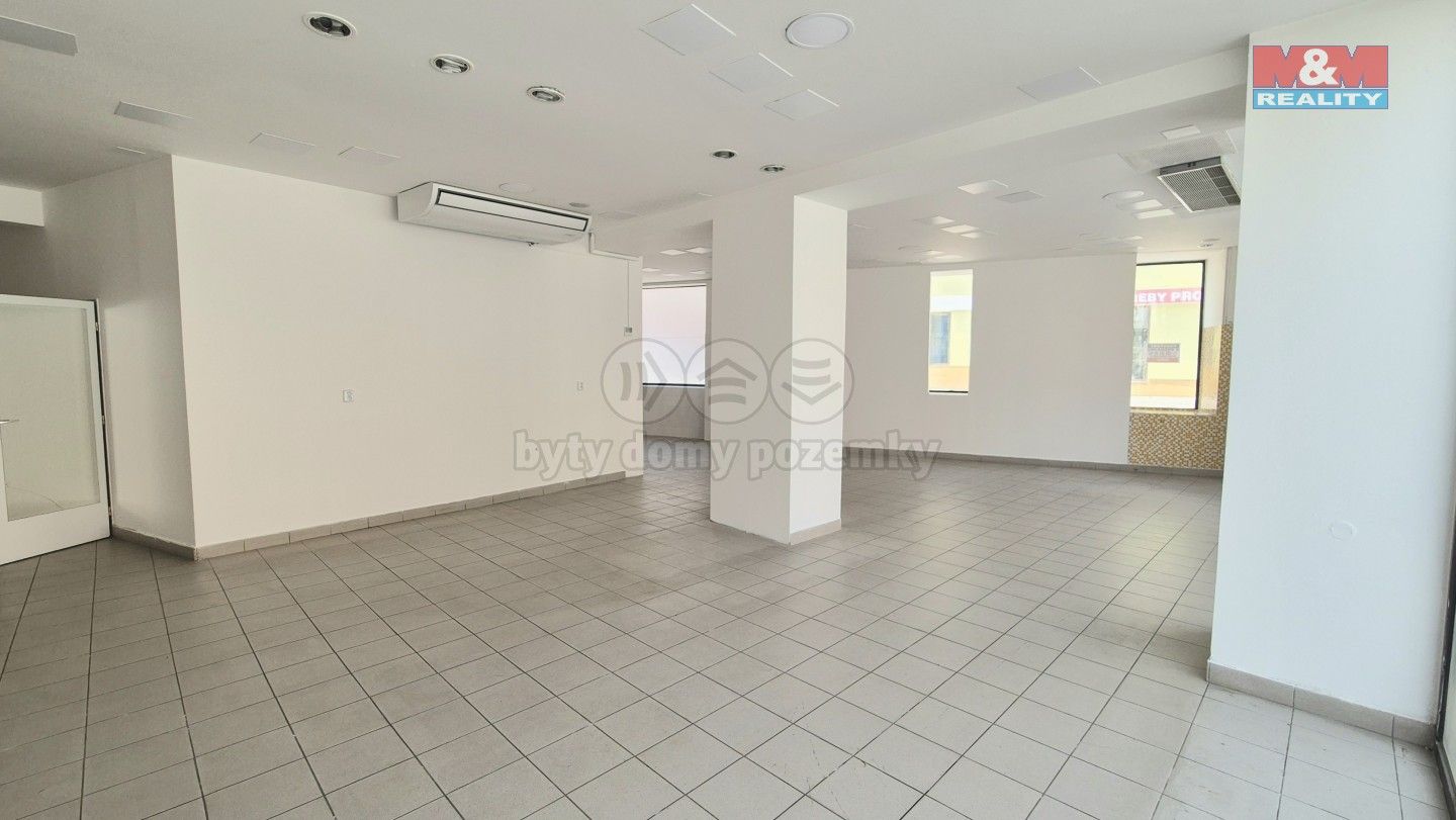 Pronájem komerčního prostoru 121 m² - foto 5