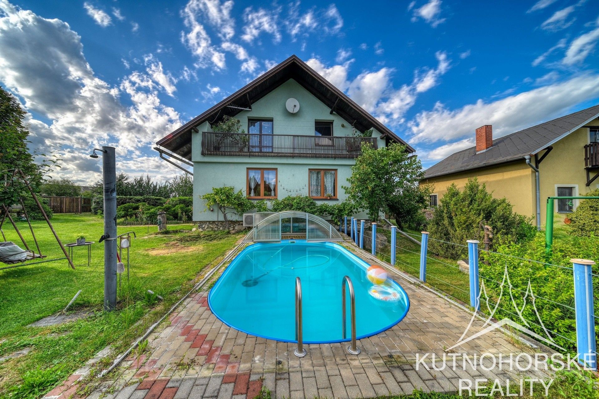 Prodej domu 144 m² - foto 1