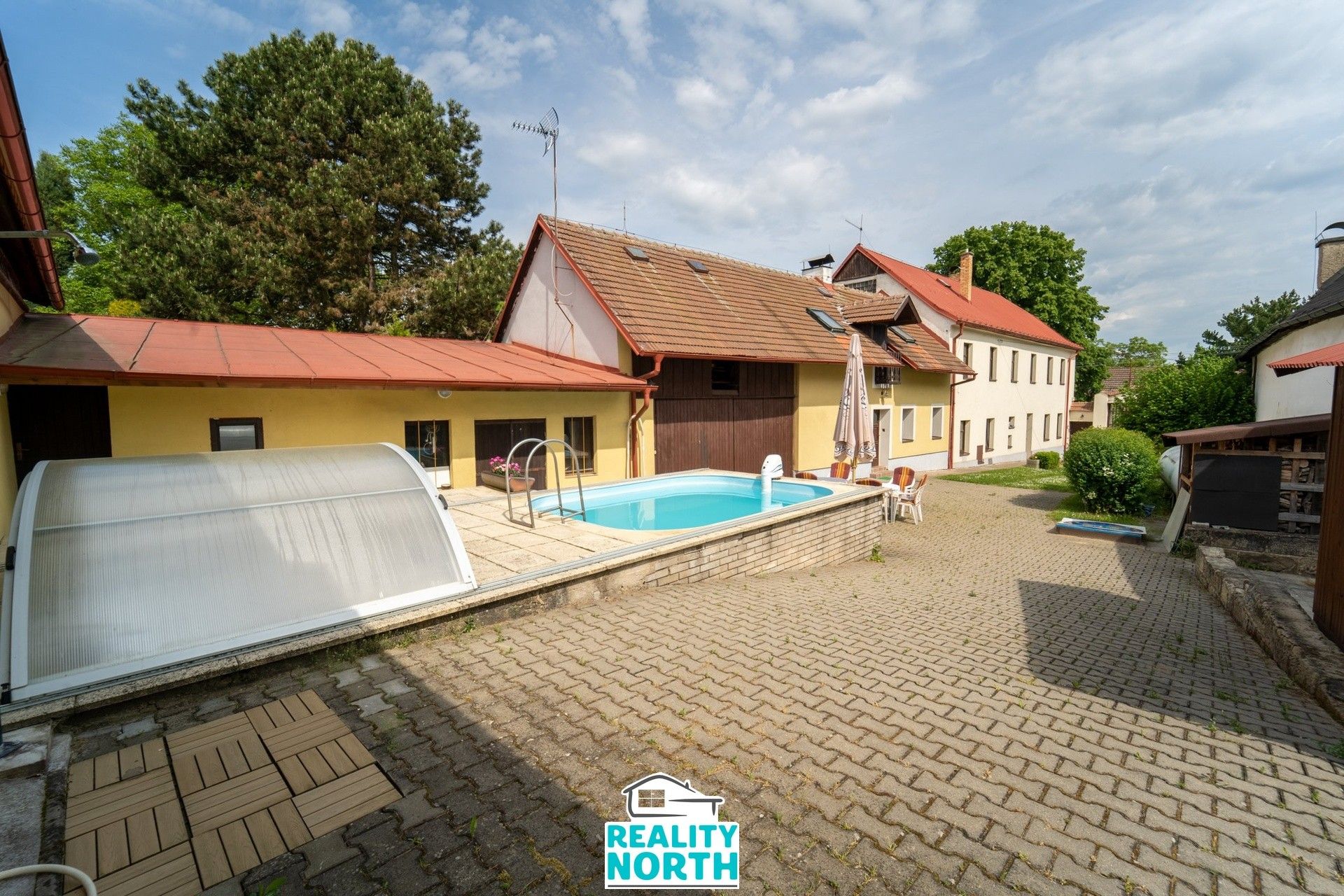 Prodej domu 386 m² - foto 2