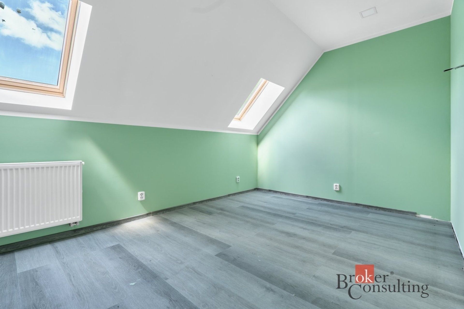 Prodej nemovitosti 202 m² - foto 8