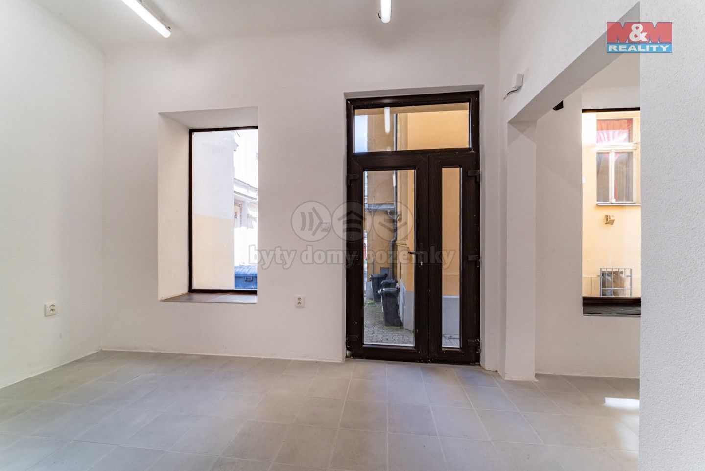 Pronájem komerčního prostoru 76 m² - foto 6