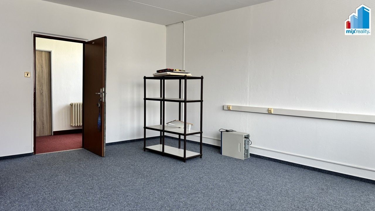 Pronájem komerčního prostoru 27 m² - foto 4