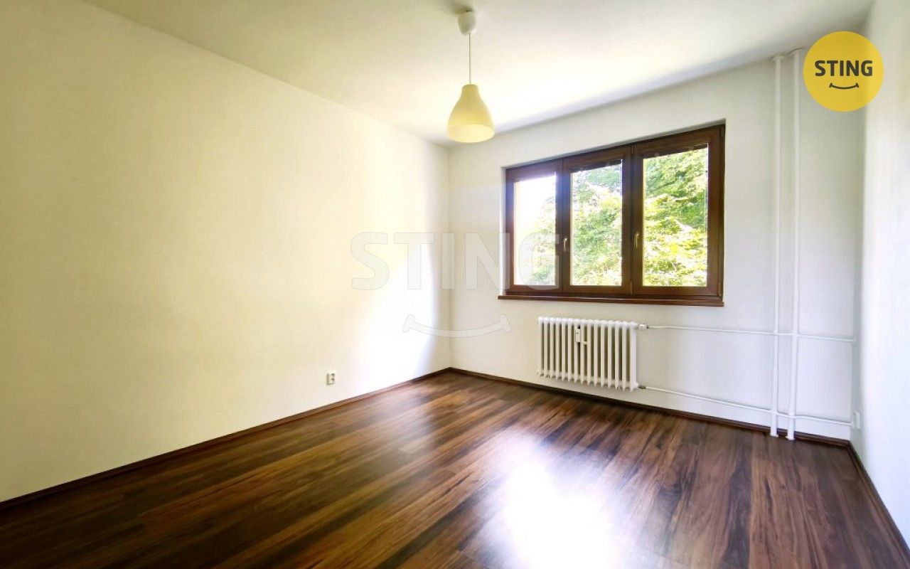 Pronájem bytu 3+1 74 m² - foto 10