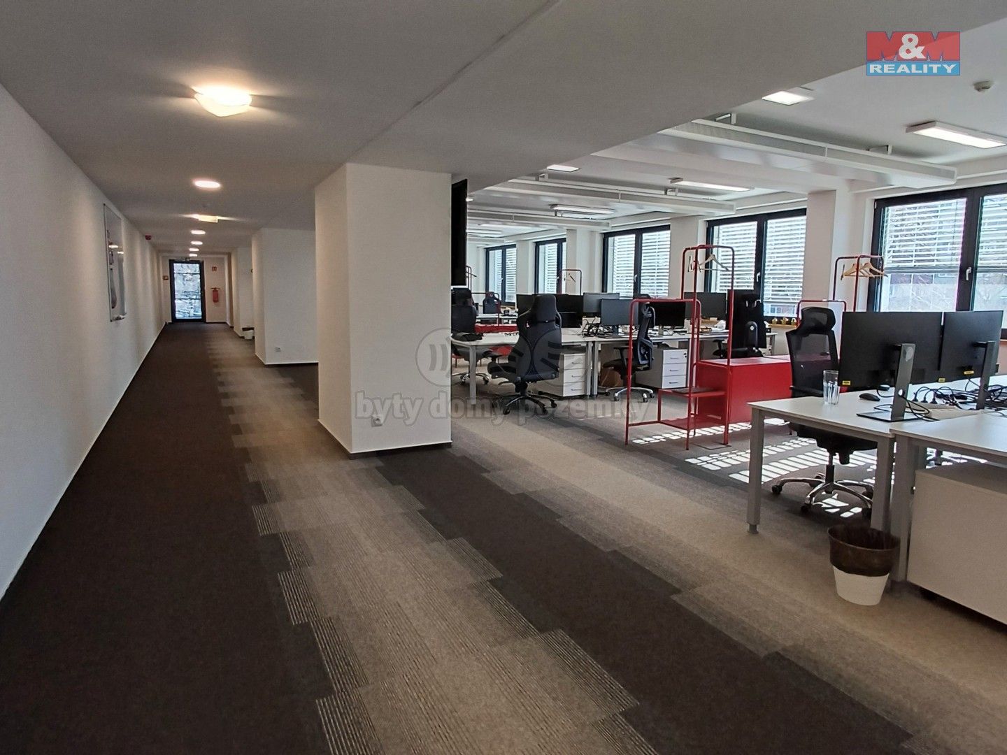 Pronájem komerčního prostoru 486 m² - foto 6