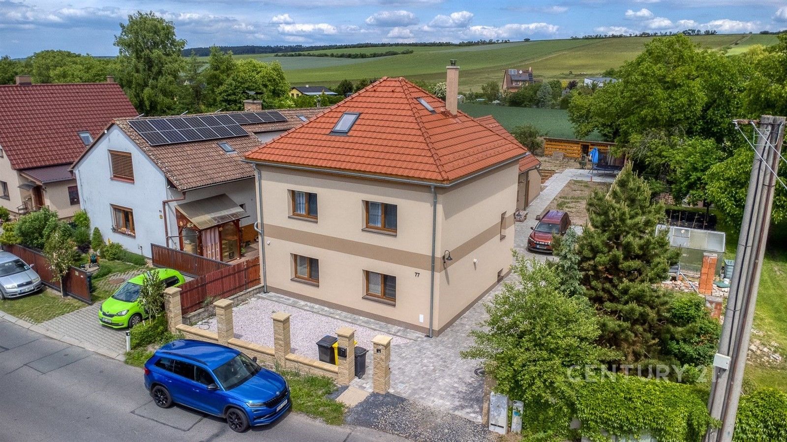 Prodej domu 265 m² - foto 2