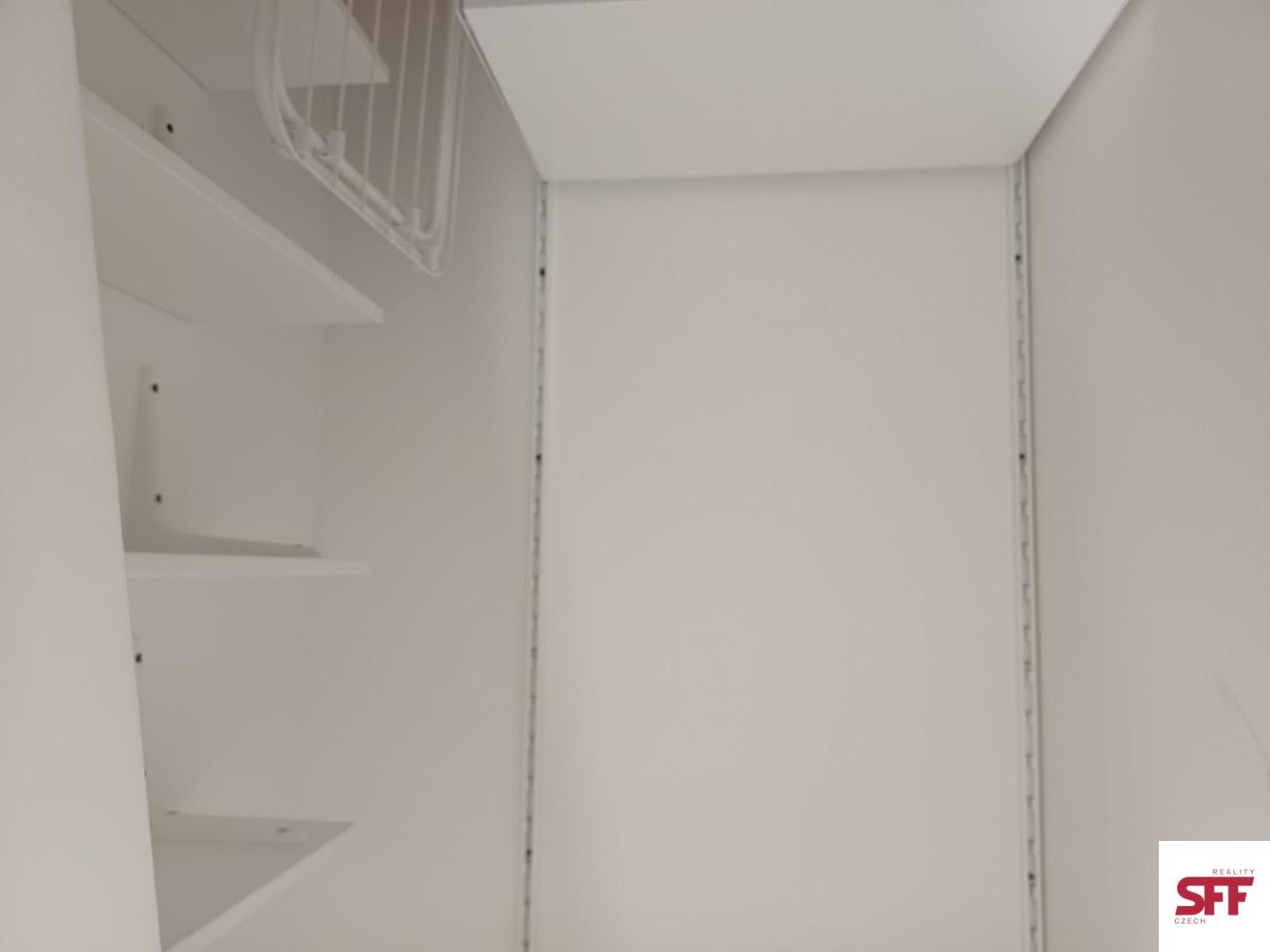 Pronájem bytu 1+kk 19 m² - foto 8