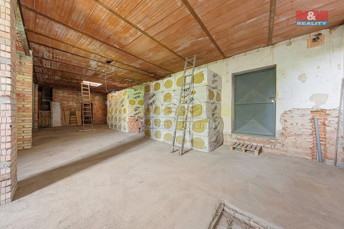 Prodej komerčního prostoru 773 m² - foto 11