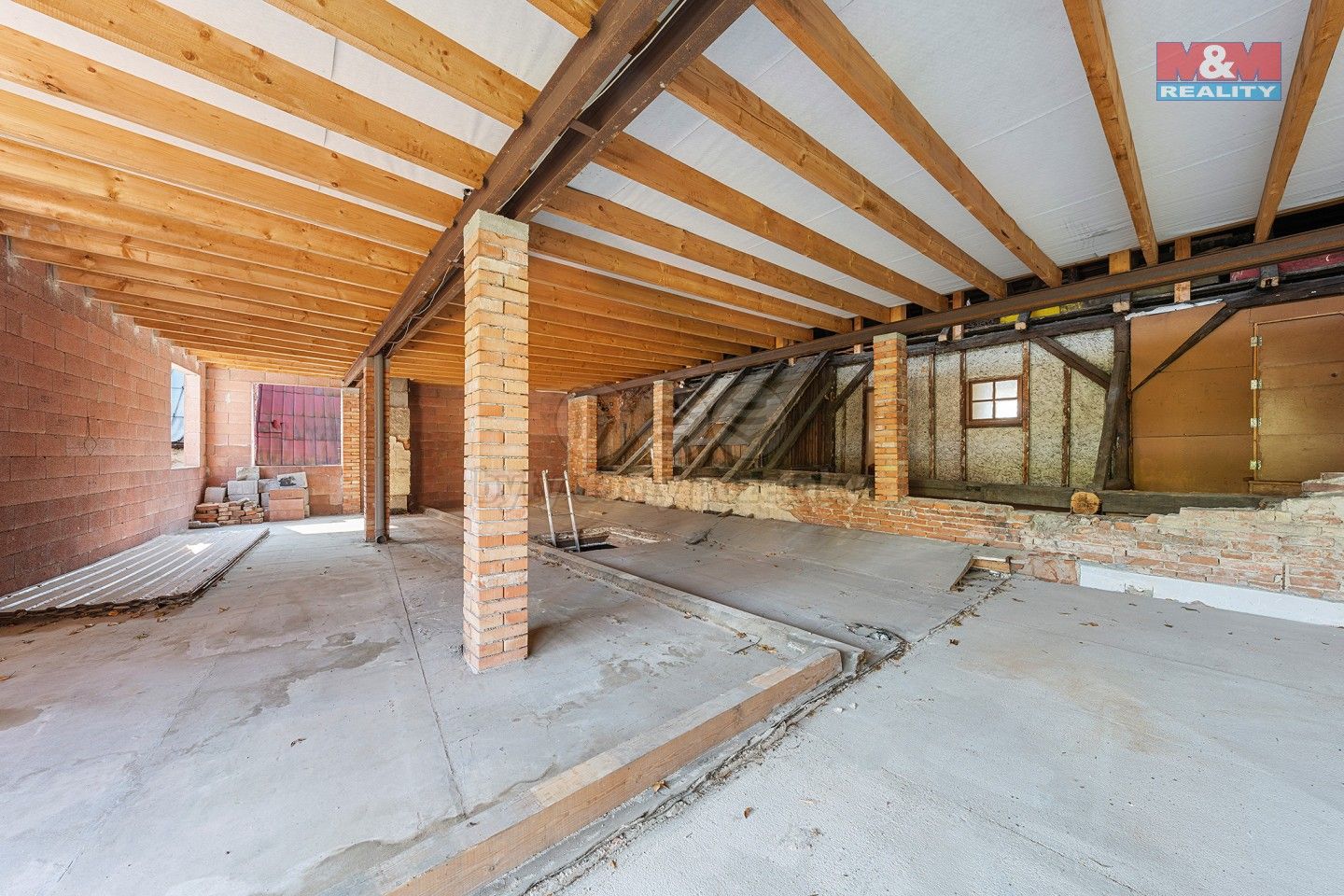 Prodej komerčního prostoru 773 m² - foto 23