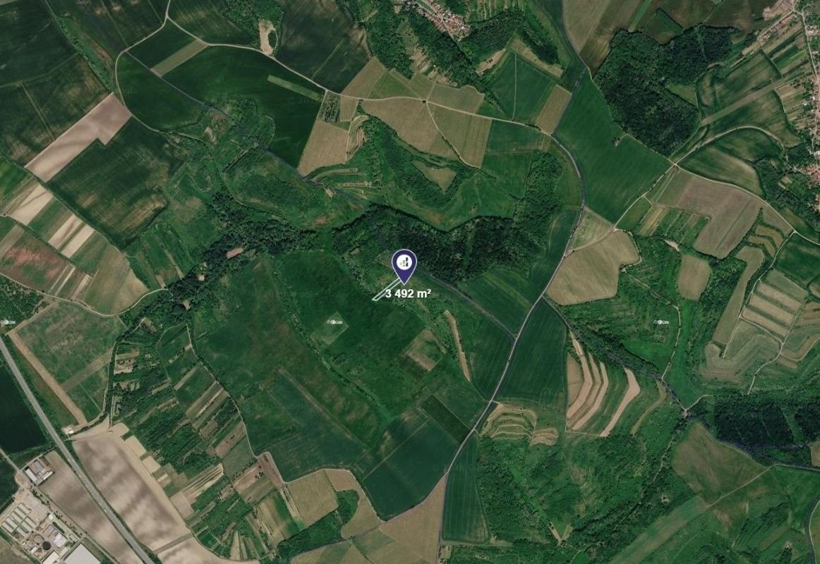 Prodej pozemku 1746 m² - foto 2