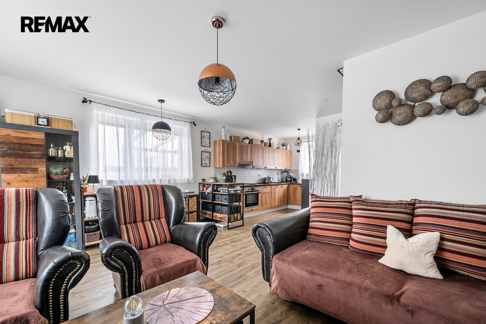 Prodej domu 80 m² - foto 1