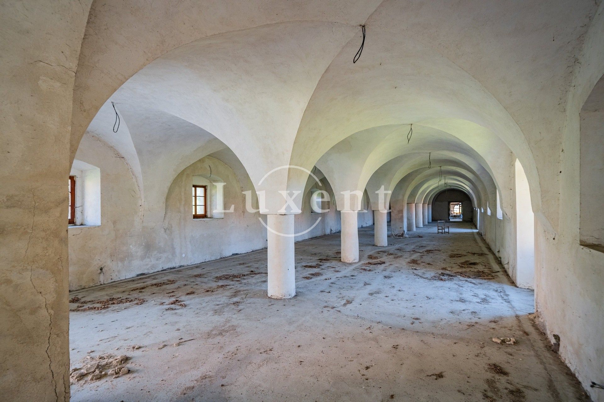 Prodej nemovitosti 5100 m² - foto 6