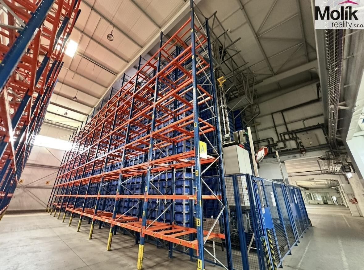 Prodej komerčního prostoru 30000 m² - foto 12