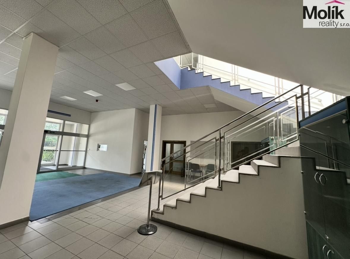 Prodej komerčního prostoru 30000 m² - foto 20