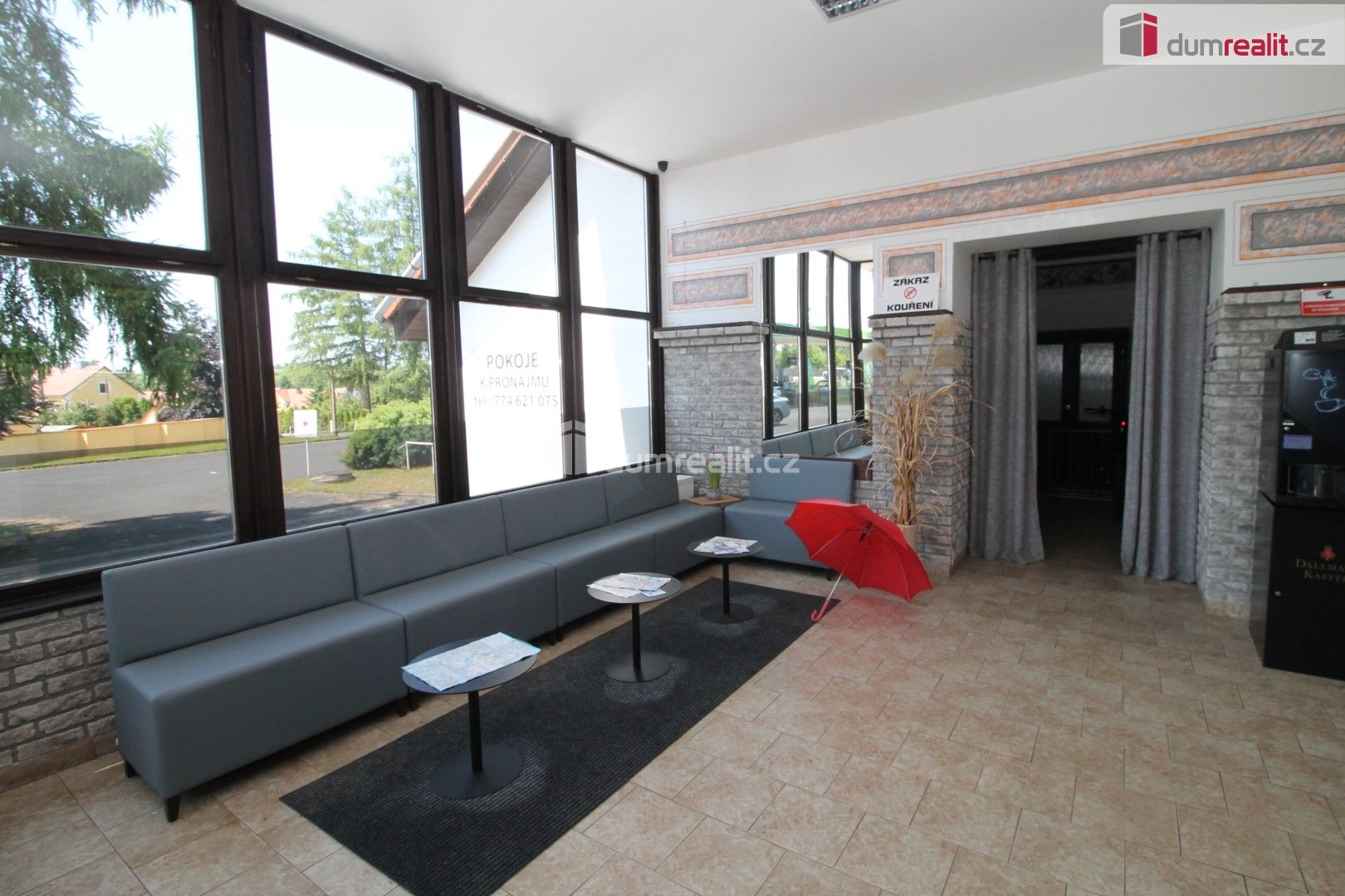 Prodej komerčního prostoru 700 m² - foto 6