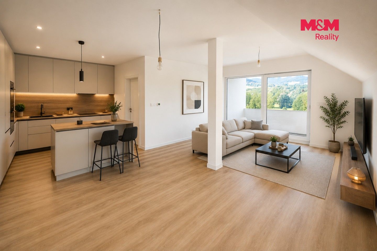 Prodej domu 260 m² - foto 2