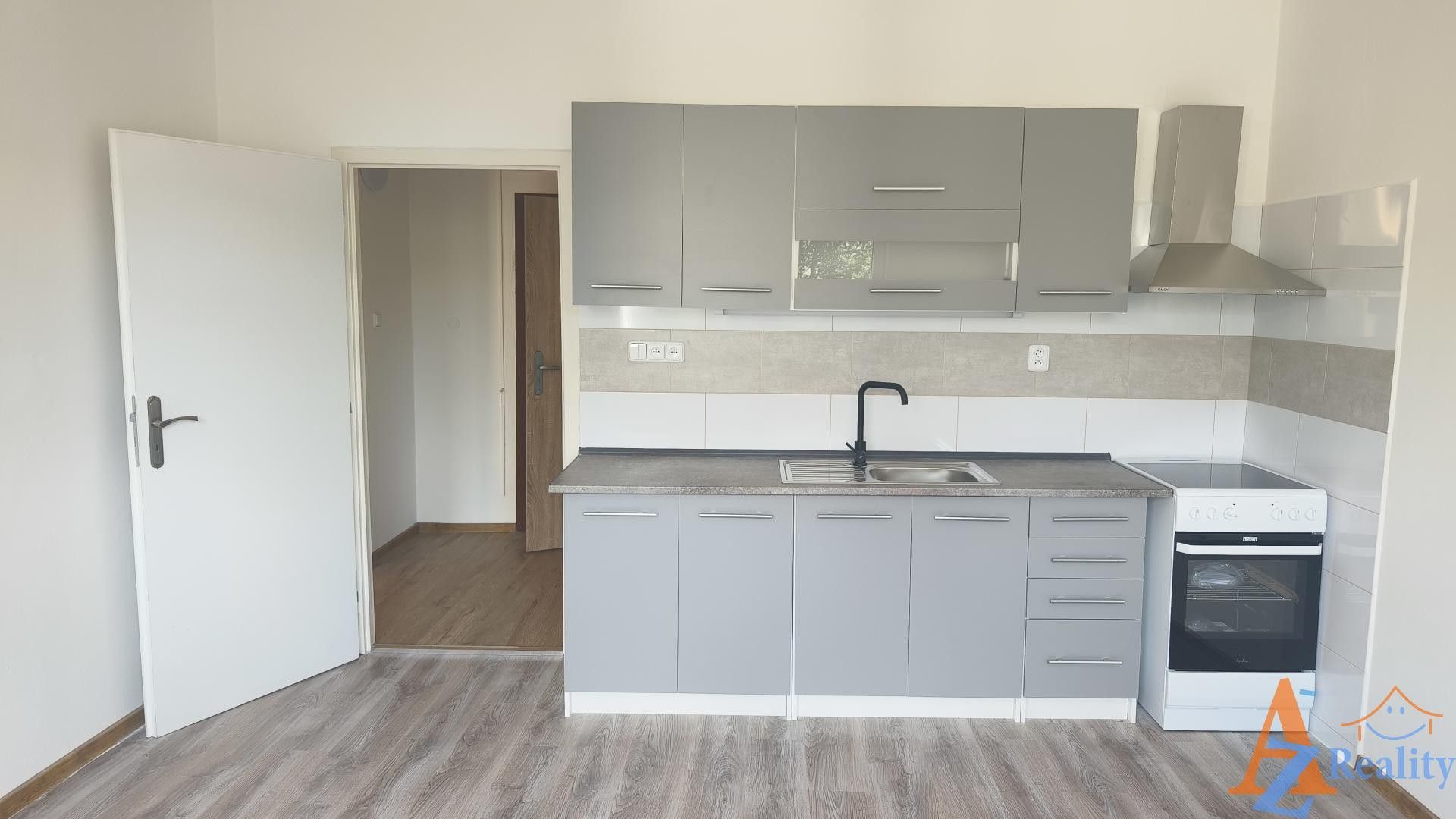 Pronájem bytu 2+kk 40 m² - foto 1