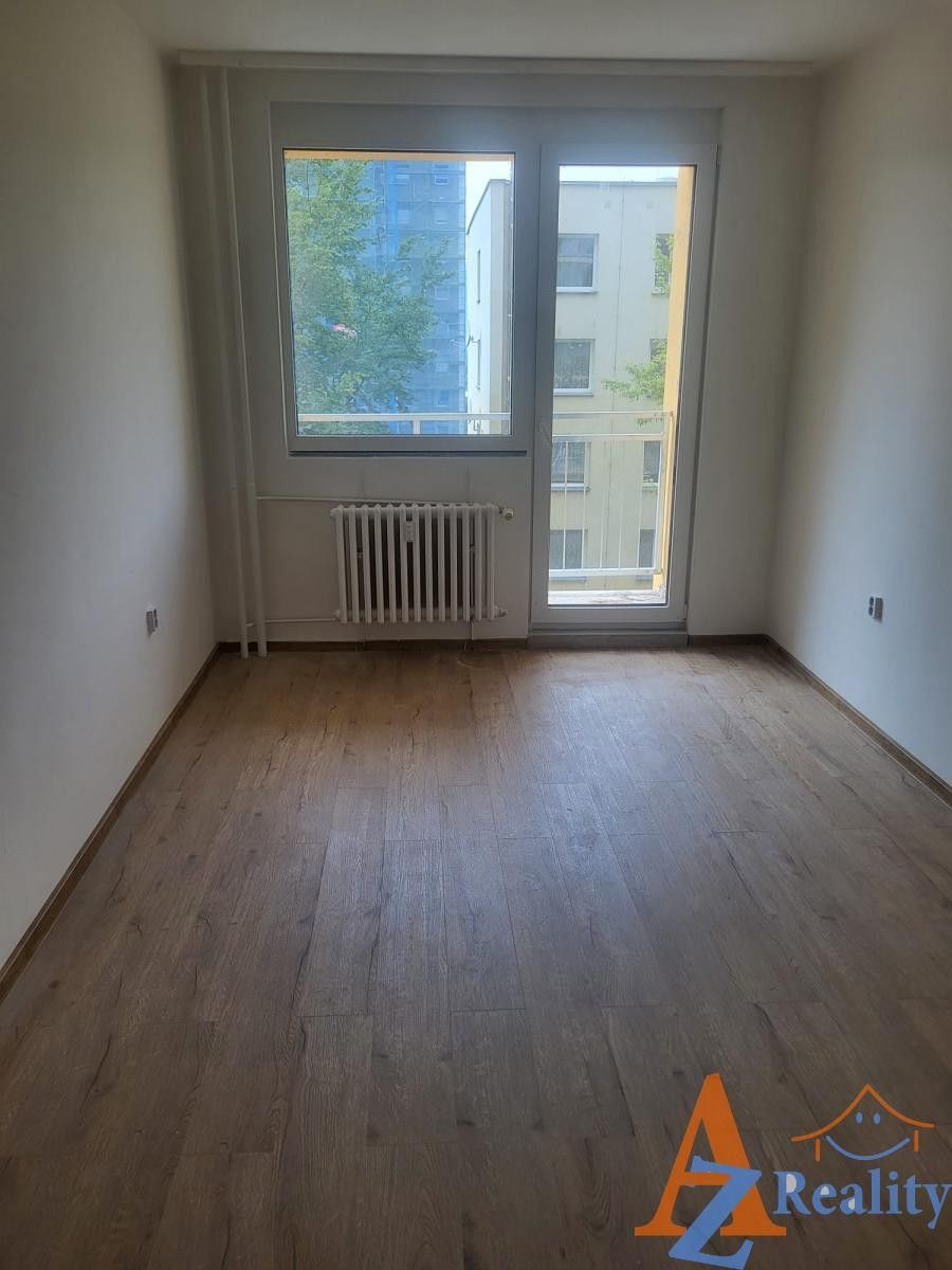 Pronájem bytu 2+kk 40 m² - foto 6