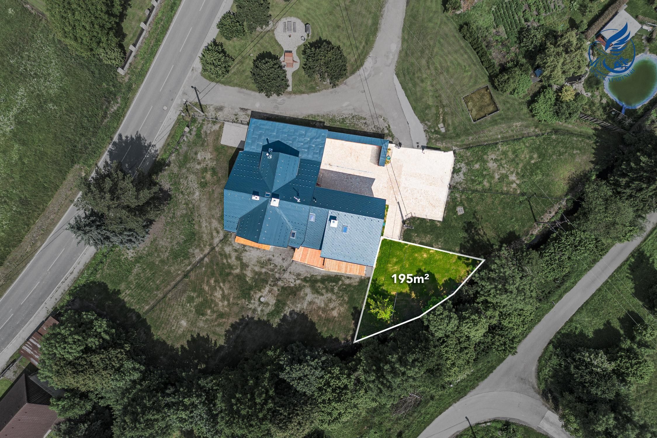Prodej bytu 4+kk 133 m² - foto 4