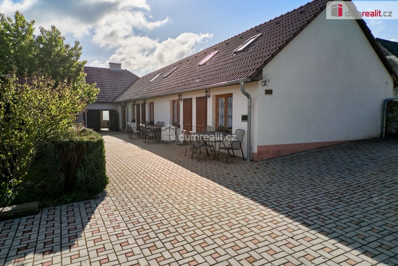 Prodej domu 570 m² - foto 2