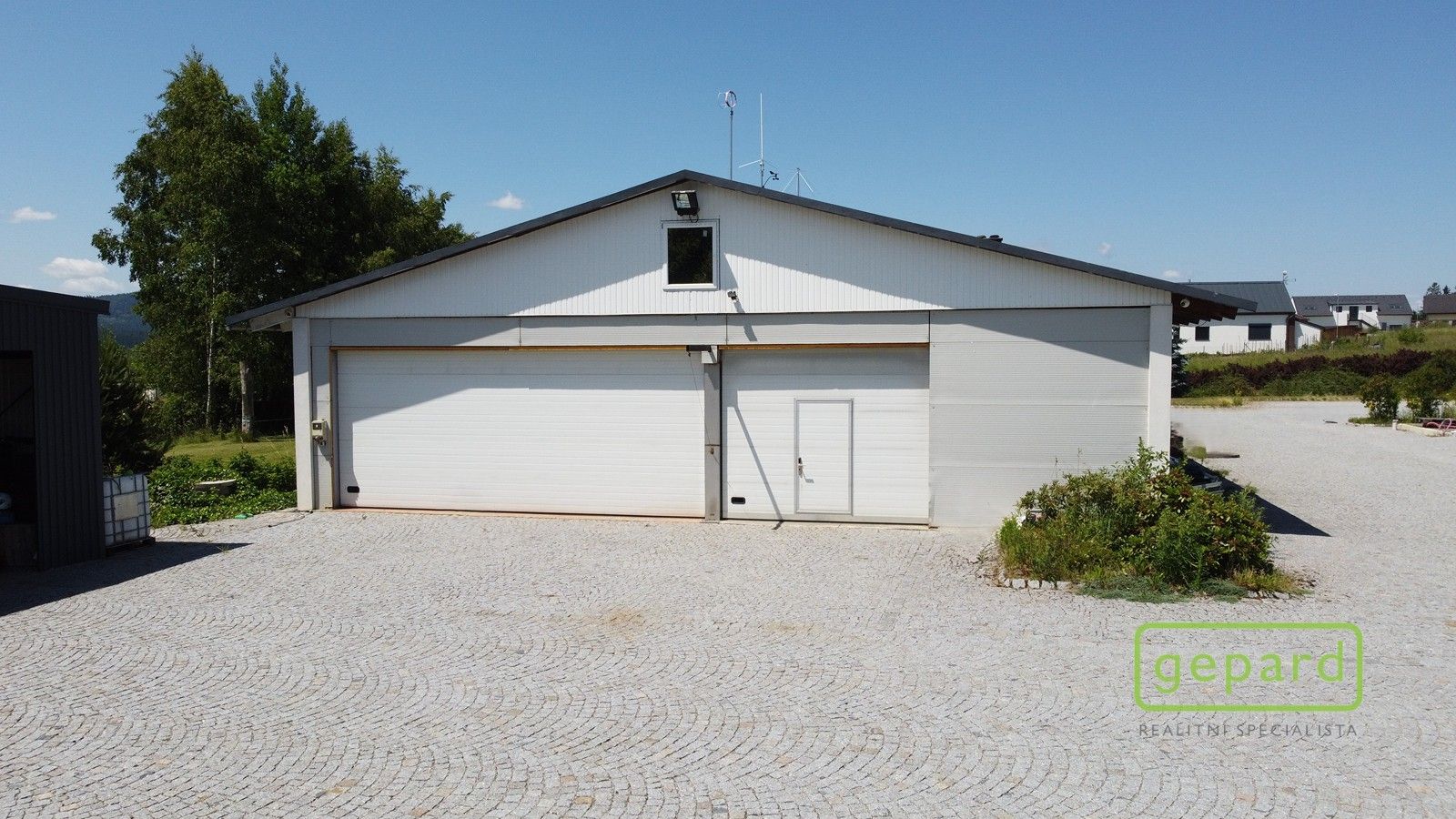 Prodej nemovitosti 902 m² - foto 6