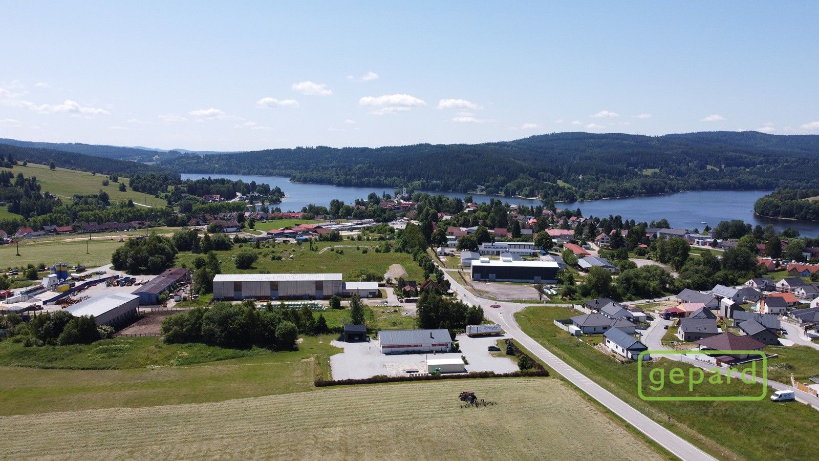 Prodej nemovitosti 902 m² - foto 12
