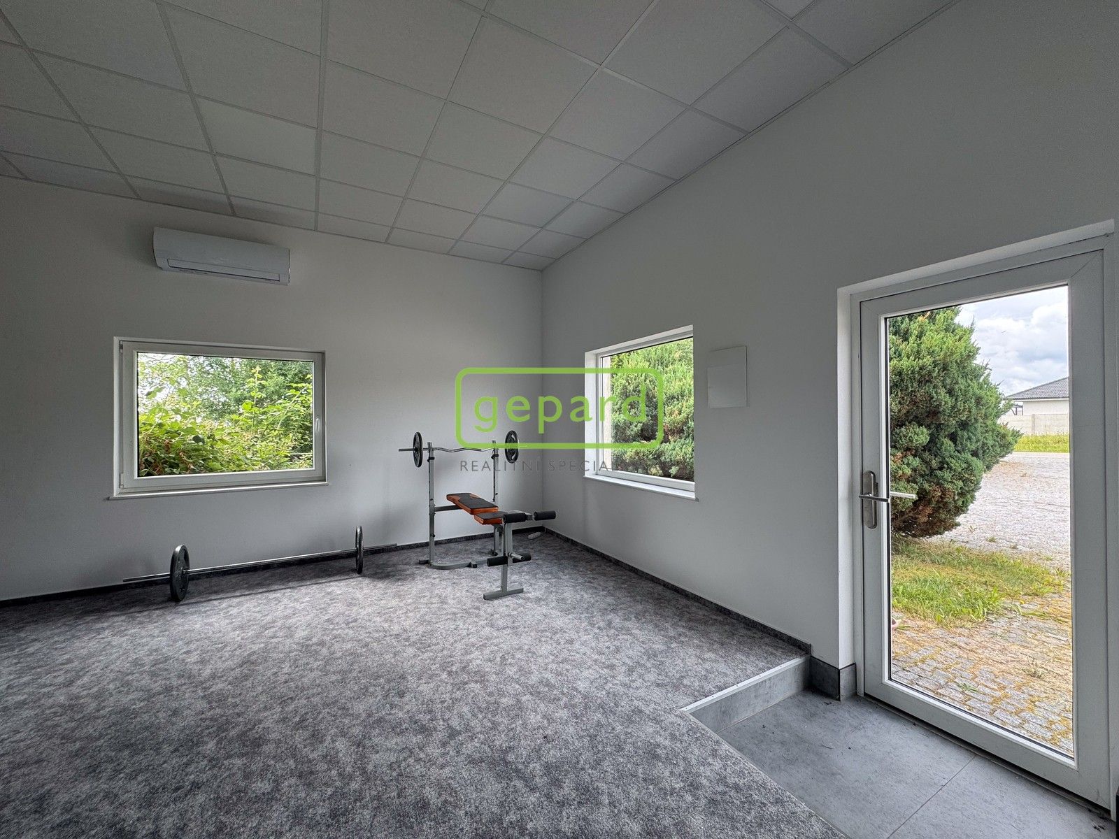 Prodej nemovitosti 902 m² - foto 22