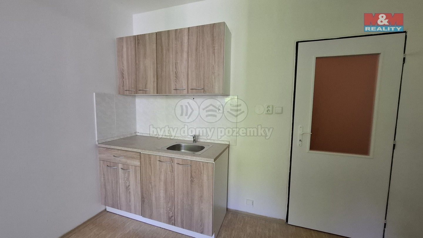 Prodej bytu 1+kk 16 m² - foto 1