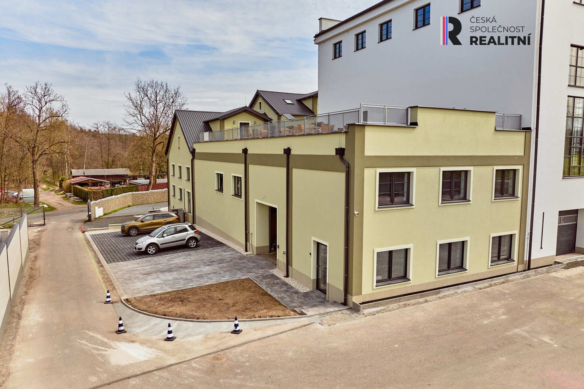 Pronájem komerčního prostoru 163 m² - foto 7