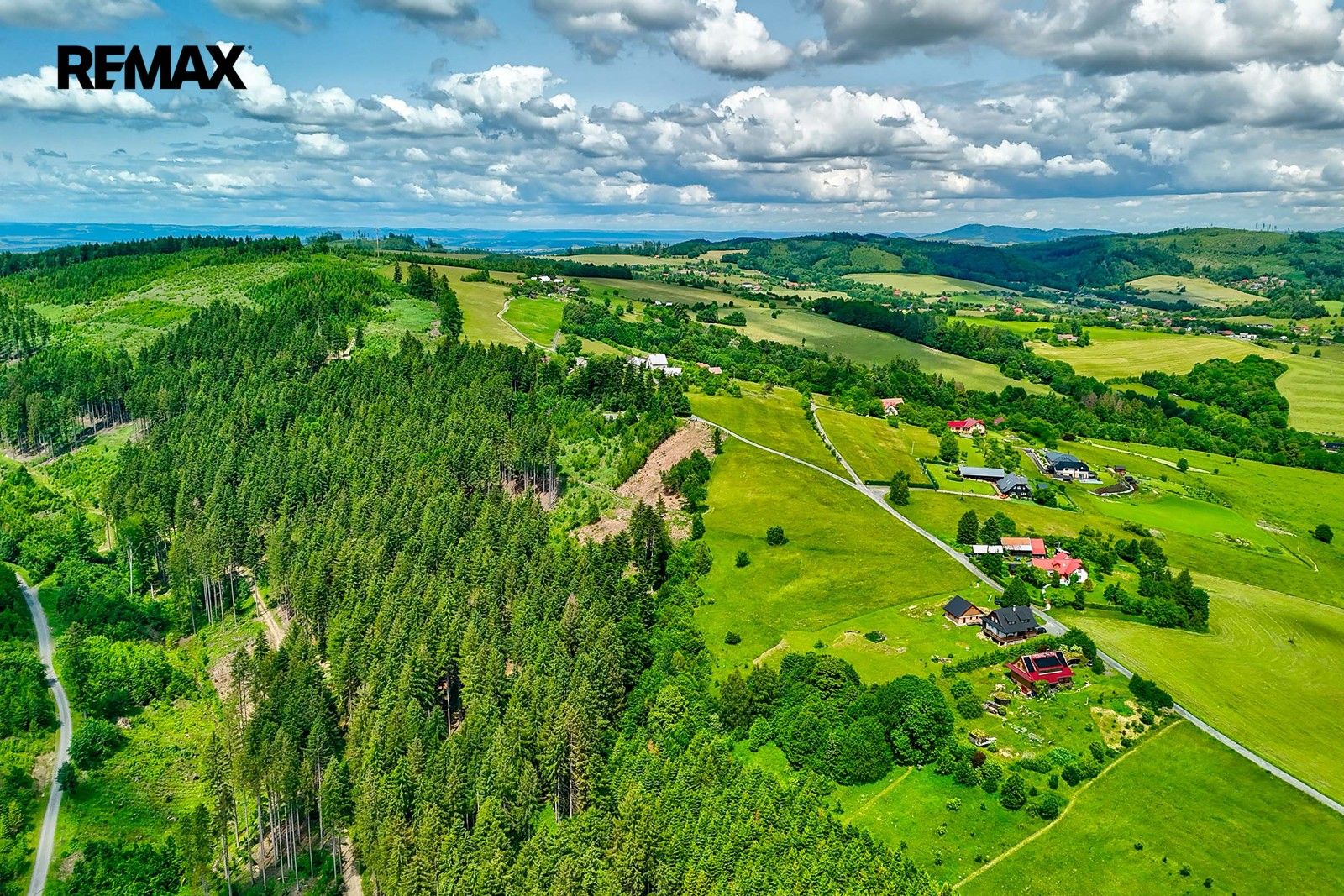 Prodej pozemku 985 m² - foto 6