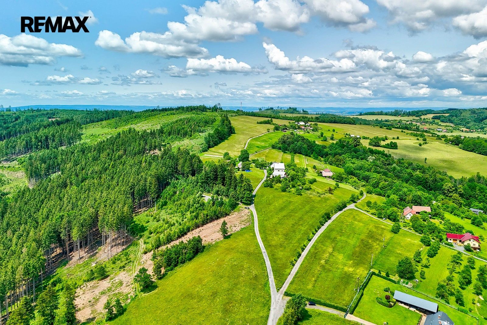 Prodej pozemku 985 m² - foto 7