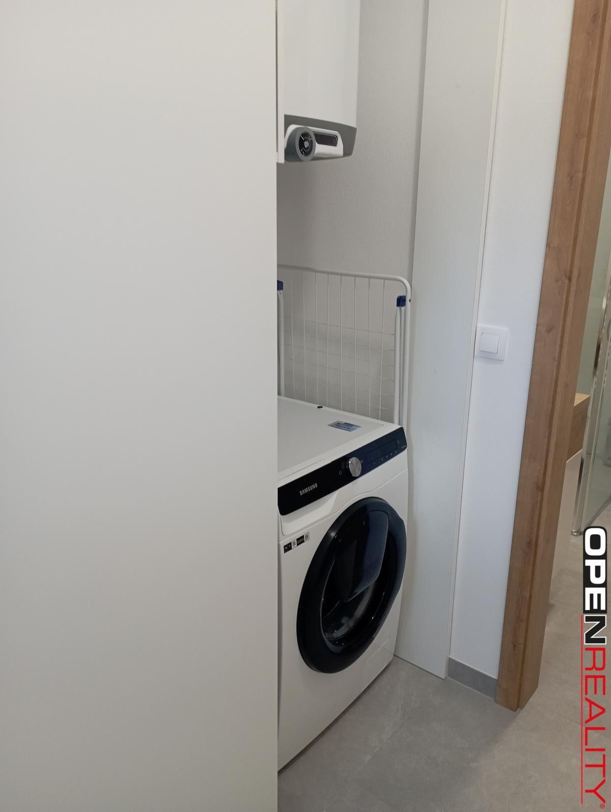 Pronájem bytu 2+kk 40 m² - foto 15