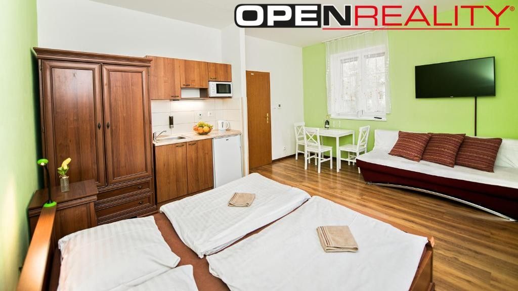 Prodej nemovitosti 280 m² - foto 4
